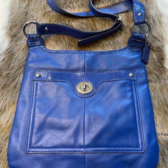 COACH CROSSBODY BLUE - Picture 6 of 8